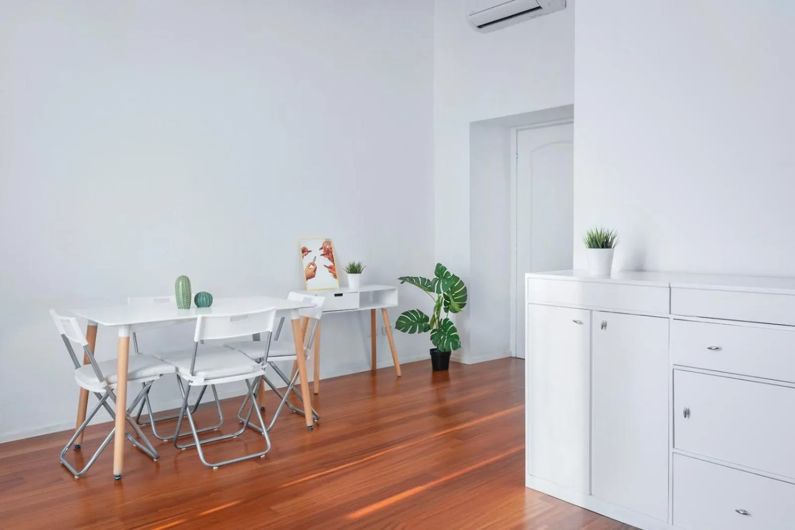 New! Lovely & Friendly In Milan Center A 0*,