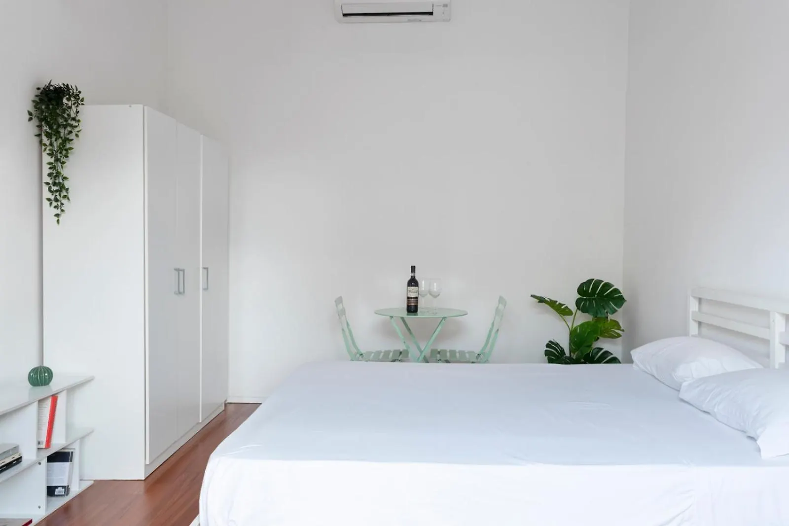New! Lovely & Friendly In Milan Center A